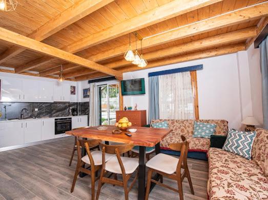 Christos Appartments Lazaráta 외부 사진